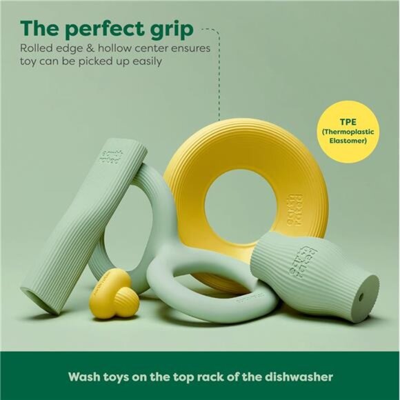 Flying Disc Toy for Dogs and Puppies, Interactive Dog Toys, Saucer Floats - Picture 4 of 7